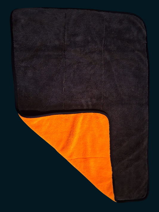 PROSOP  DE USCARE AUTO DIN MICROFIBRĂ 840 GSM STRAT DUBLU 90 X 60CM